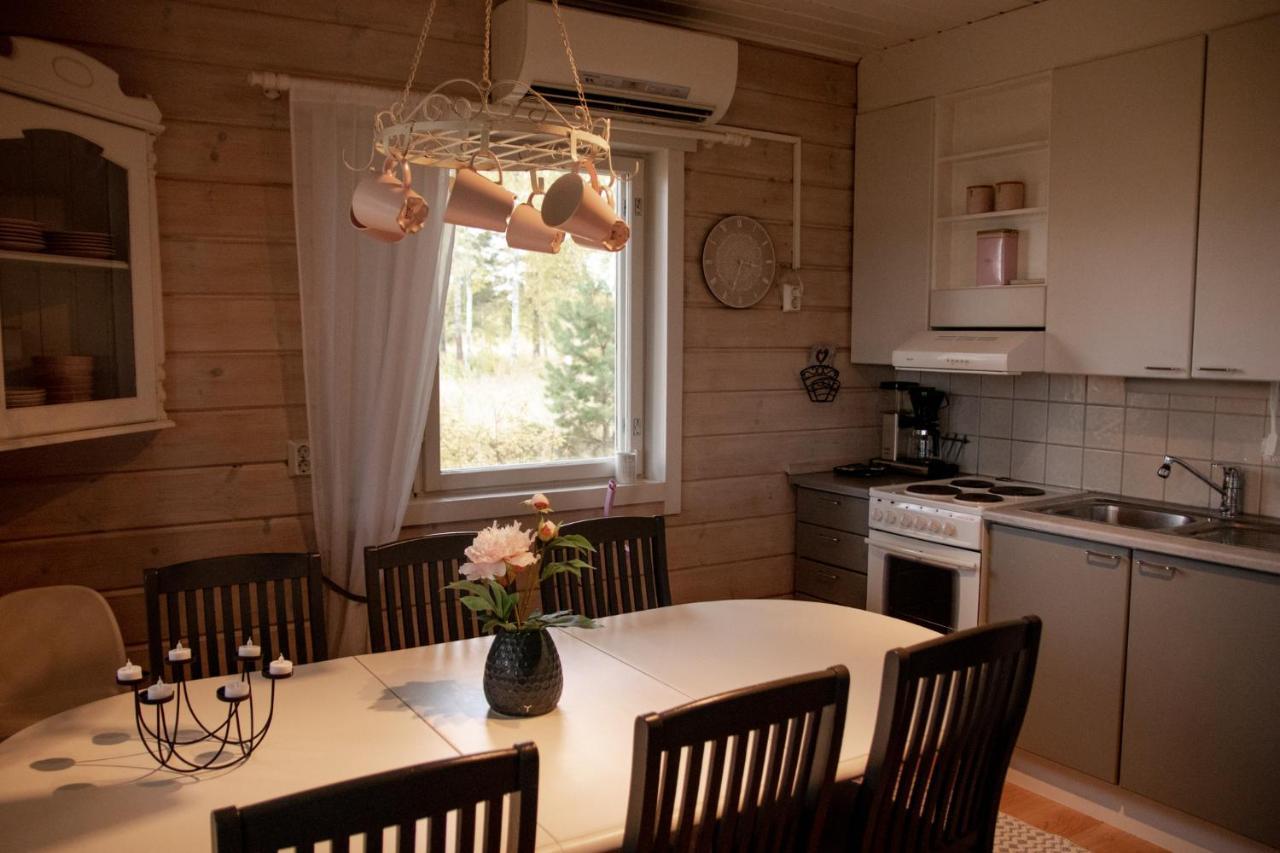 Mansikkaniemen Lomakeskus Rantasalmi Esterno foto
