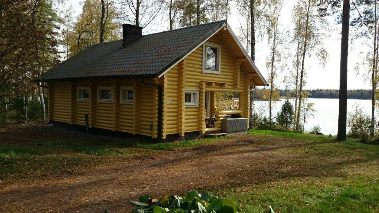 Mansikkaniemen Lomakeskus Rantasalmi Esterno foto